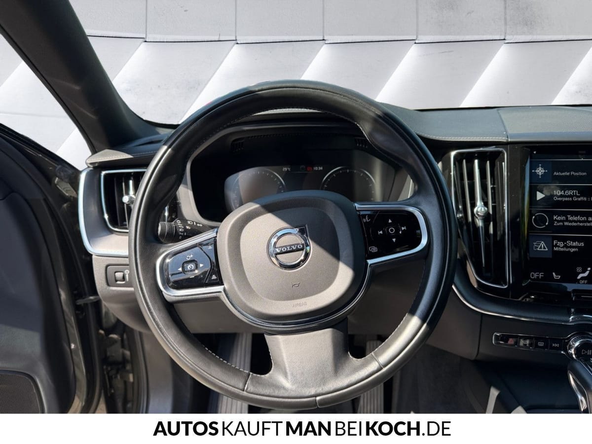 Volvo XC60 T4 Inscription HUD PANO StandHzg. SHZ Navi foto 10