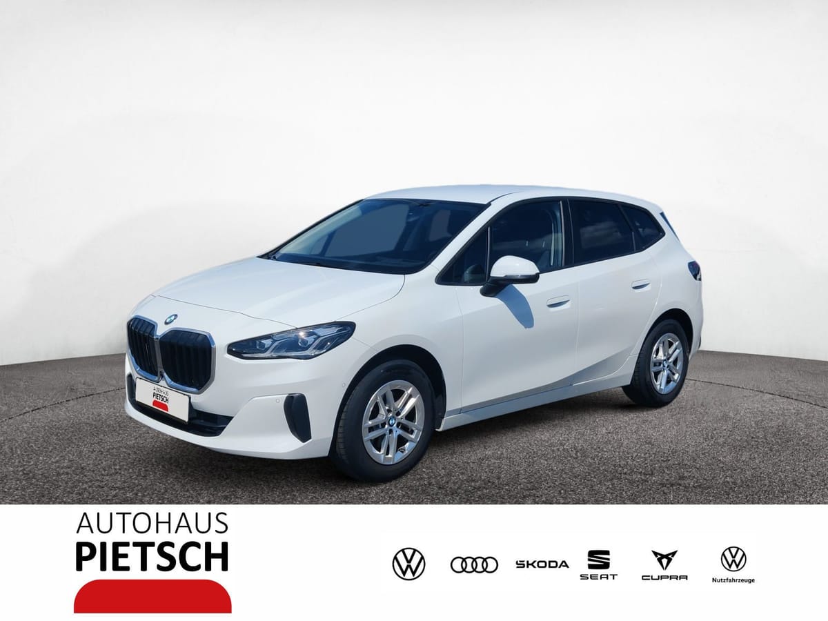 BMW 220i Active Tourer LED HeadUp Kamera Navi