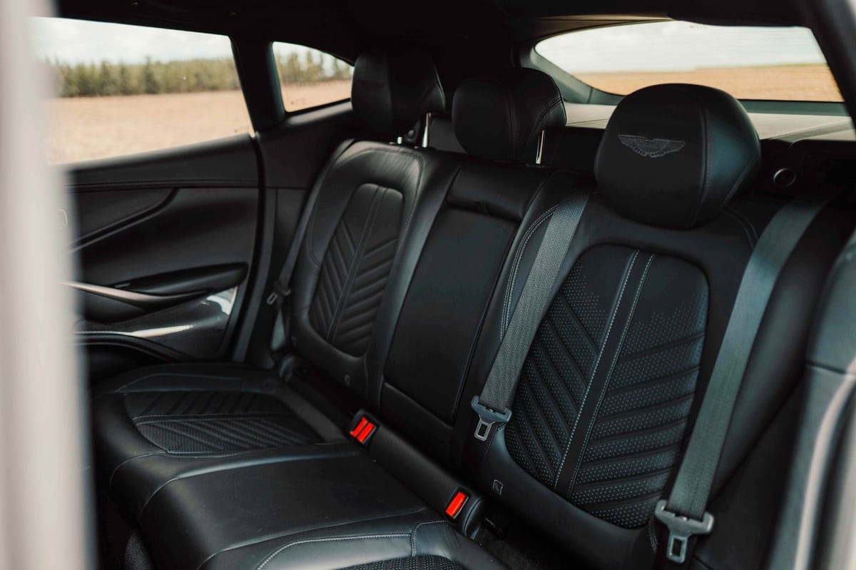 Aston Martin DBX 707 Keramik+Carbon+Pano foto 18