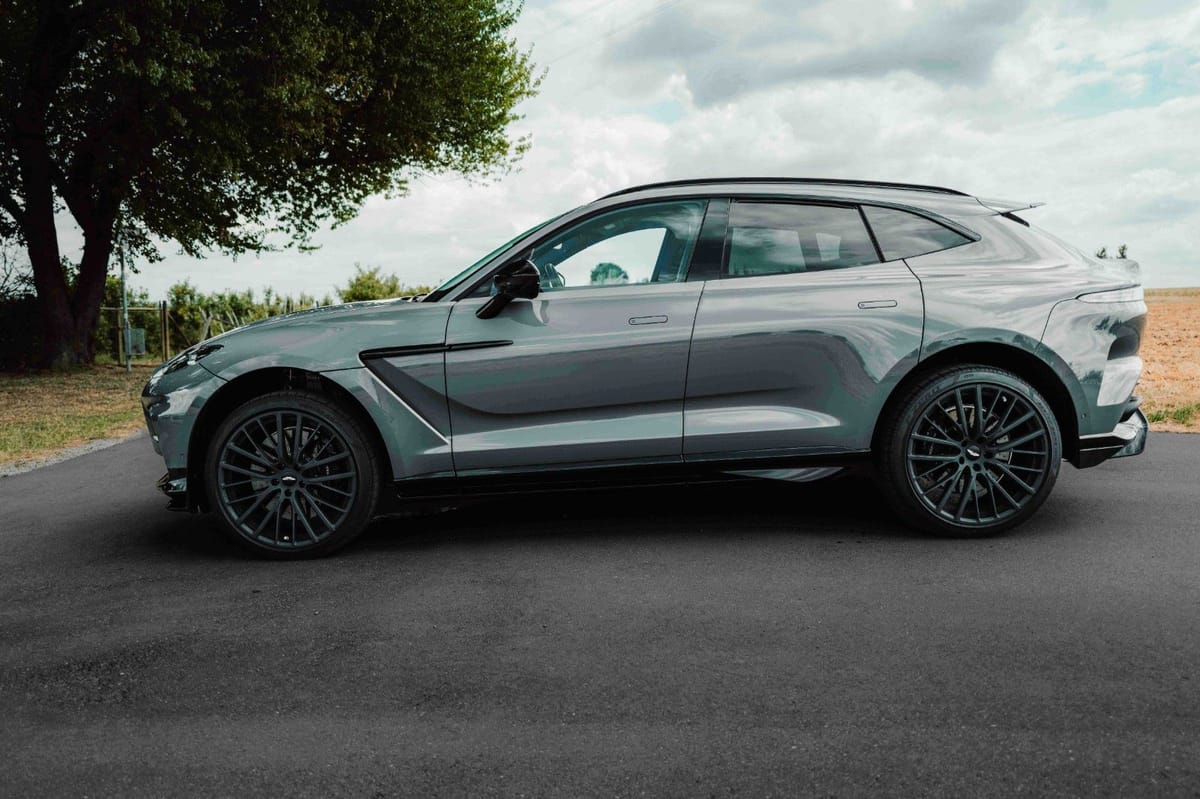 Aston Martin DBX 707 Keramik+Carbon+Pano foto 4