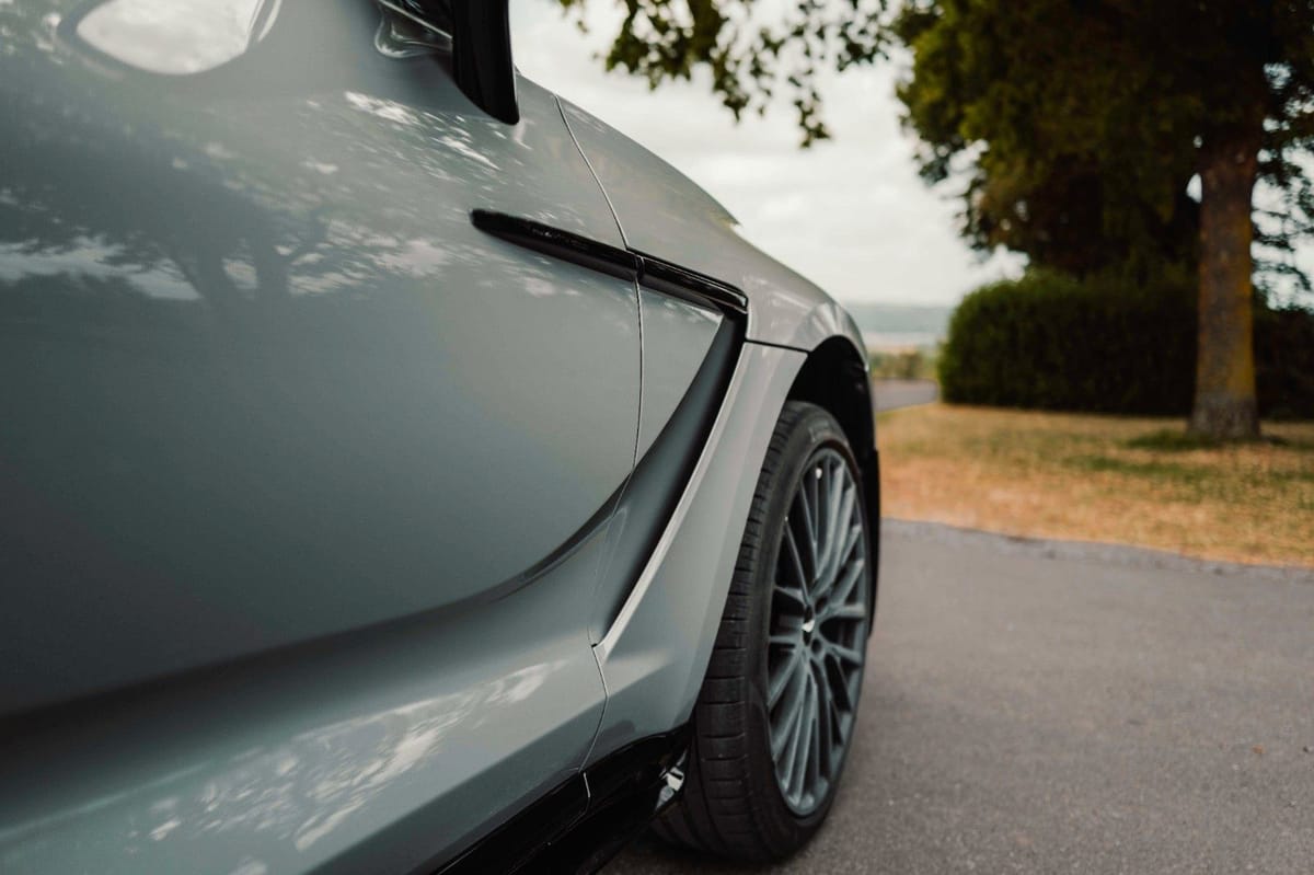 Aston Martin DBX 707 Keramik+Carbon+Pano foto 8