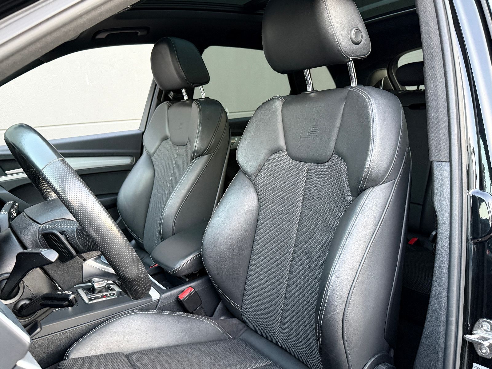 Audi Q5 40 TDI quattro 3x S line *Panorama* Rkam AHK foto 15