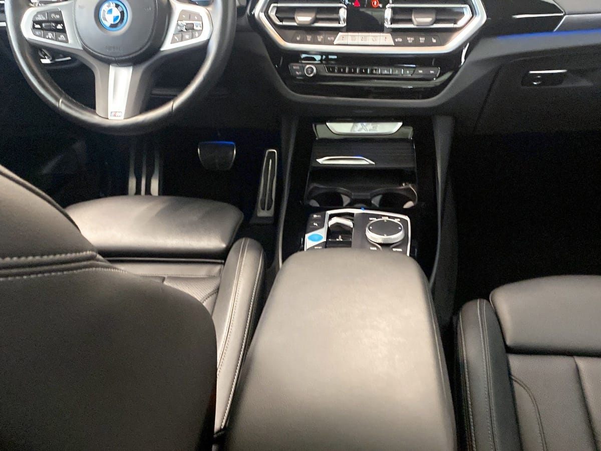 BMW iX3 M Sport AHK Driv.Assist.Prof Kamera LED foto 14