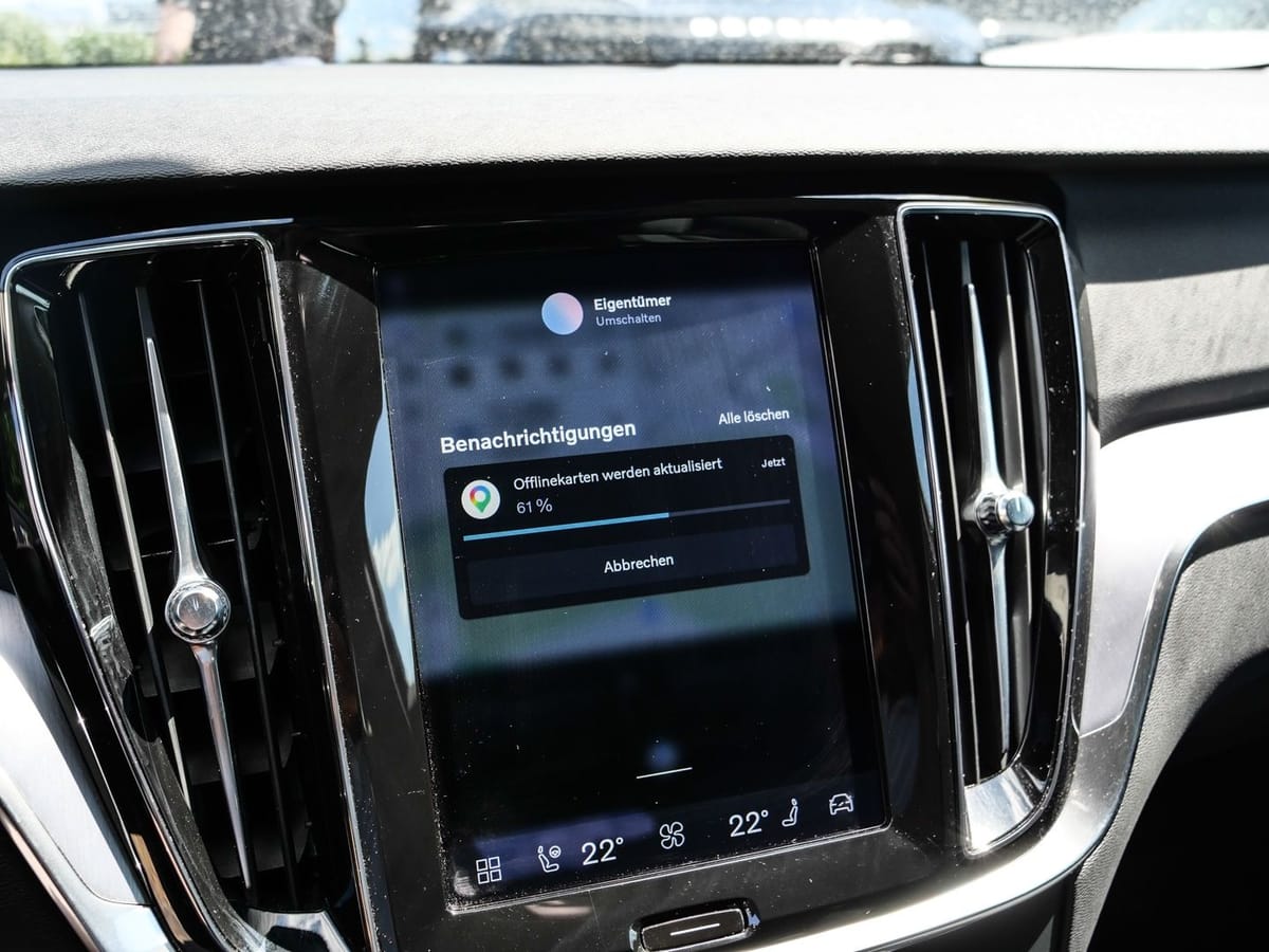 Volvo V60 Kombi Core Digitales Cockpit Soundsystem LED foto 16