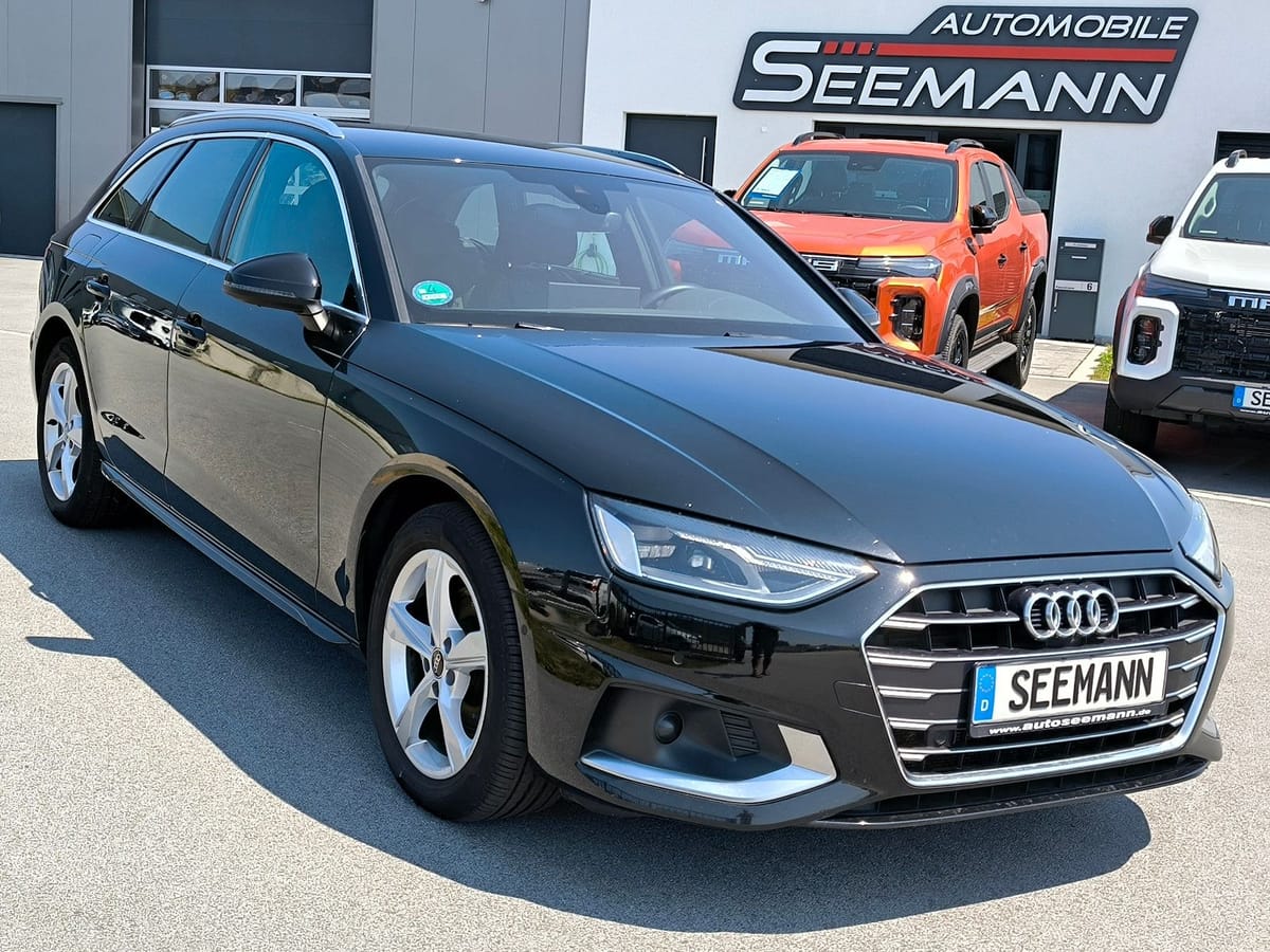 Audi A4 Av. 30 TDI S tronic S Line 360° LED Memory foto 1