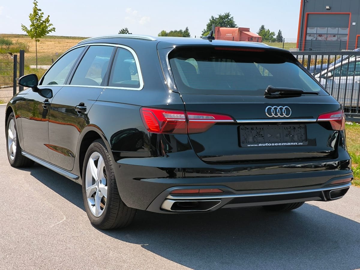 Audi A4 Av. 30 TDI S tronic S Line 360° LED Memory foto 4