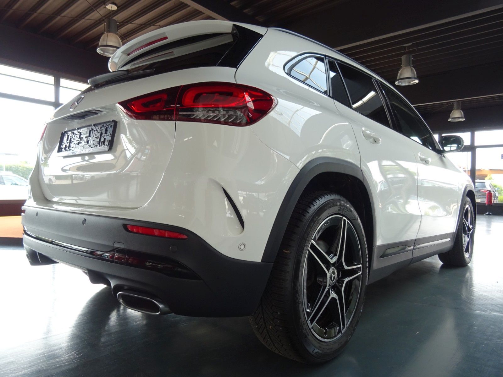 Mercedes-Benz GLA 200 d AMG line/Navi/LED/PDC+Kamera/AHK/Night foto 23