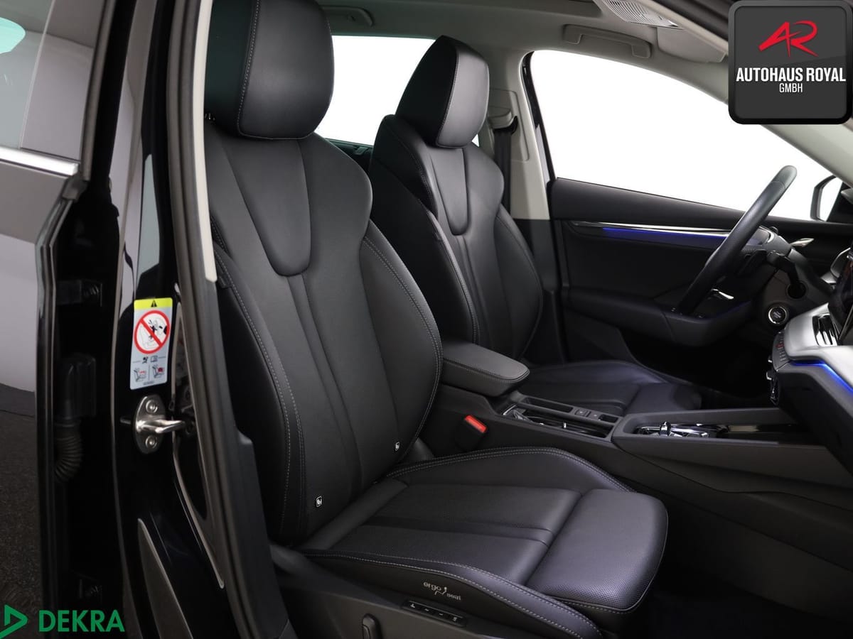 Skoda Octavia Combi 2.0 TDI STYLE PANO HUD MASSAGE ACC foto 12
