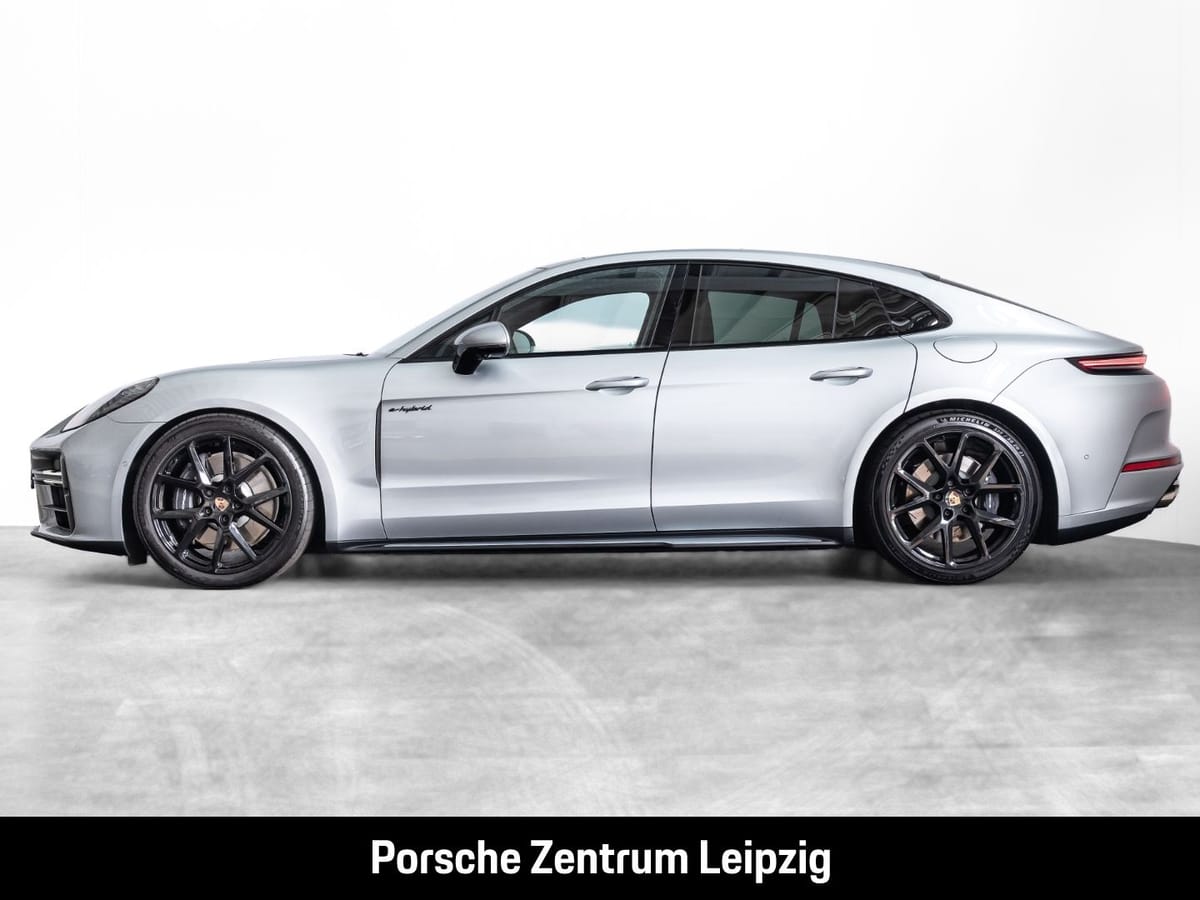 Porsche Panamera 4 E-Hybrid SportDesign HD BeifDisplay B foto 2