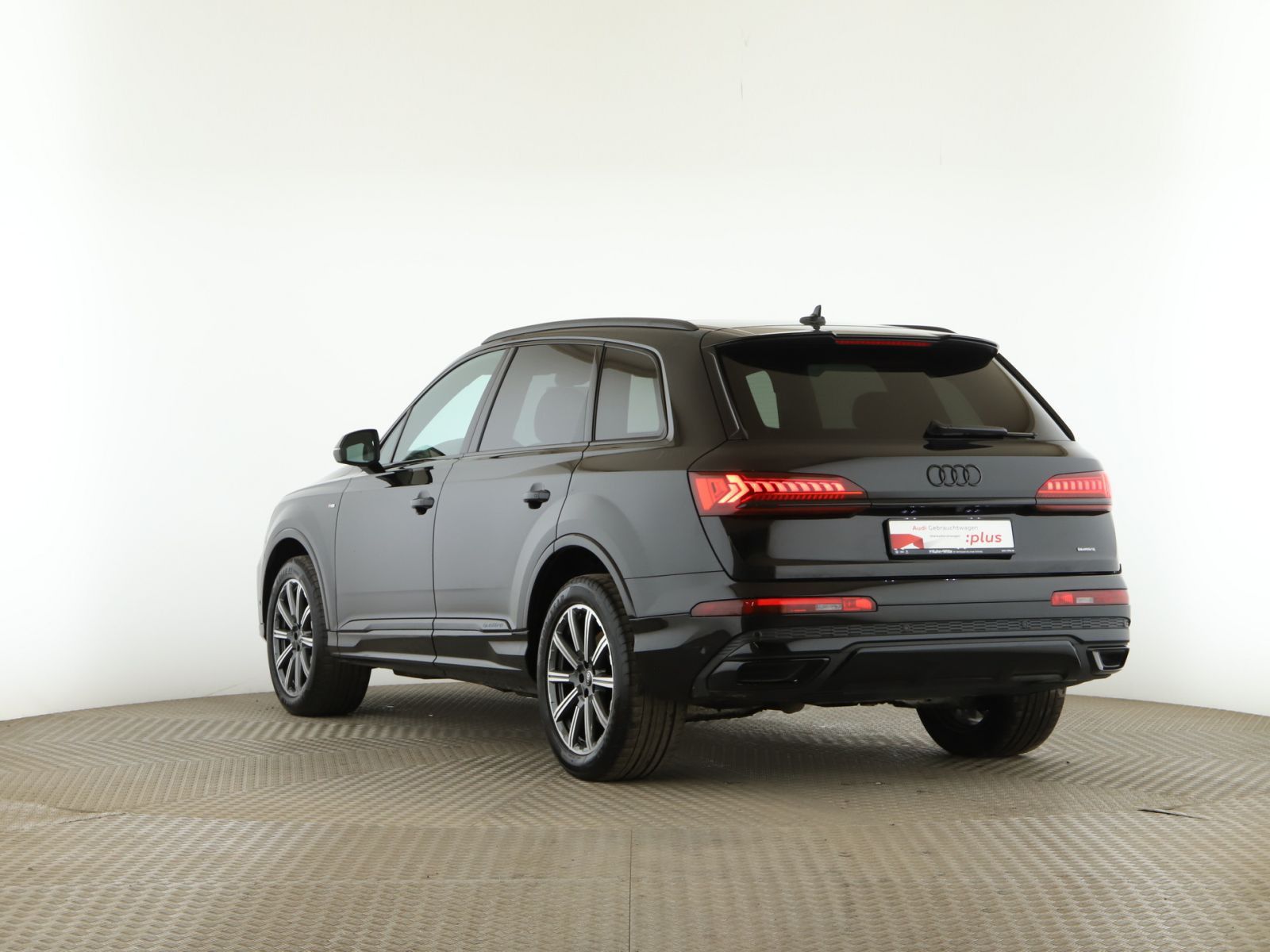 Audi Q7 50 TDI quattro s line Pano AHK B&O RFK ACC HU foto 5