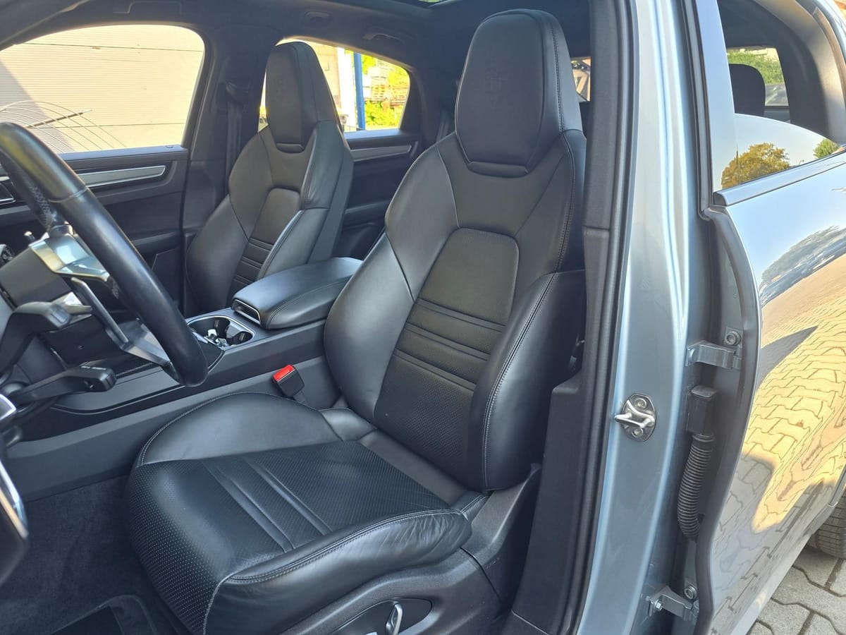Porsche Cayenne Coupe 3.0 V6°HUD°Bose°Pano°360°ACC°Spur° foto 10