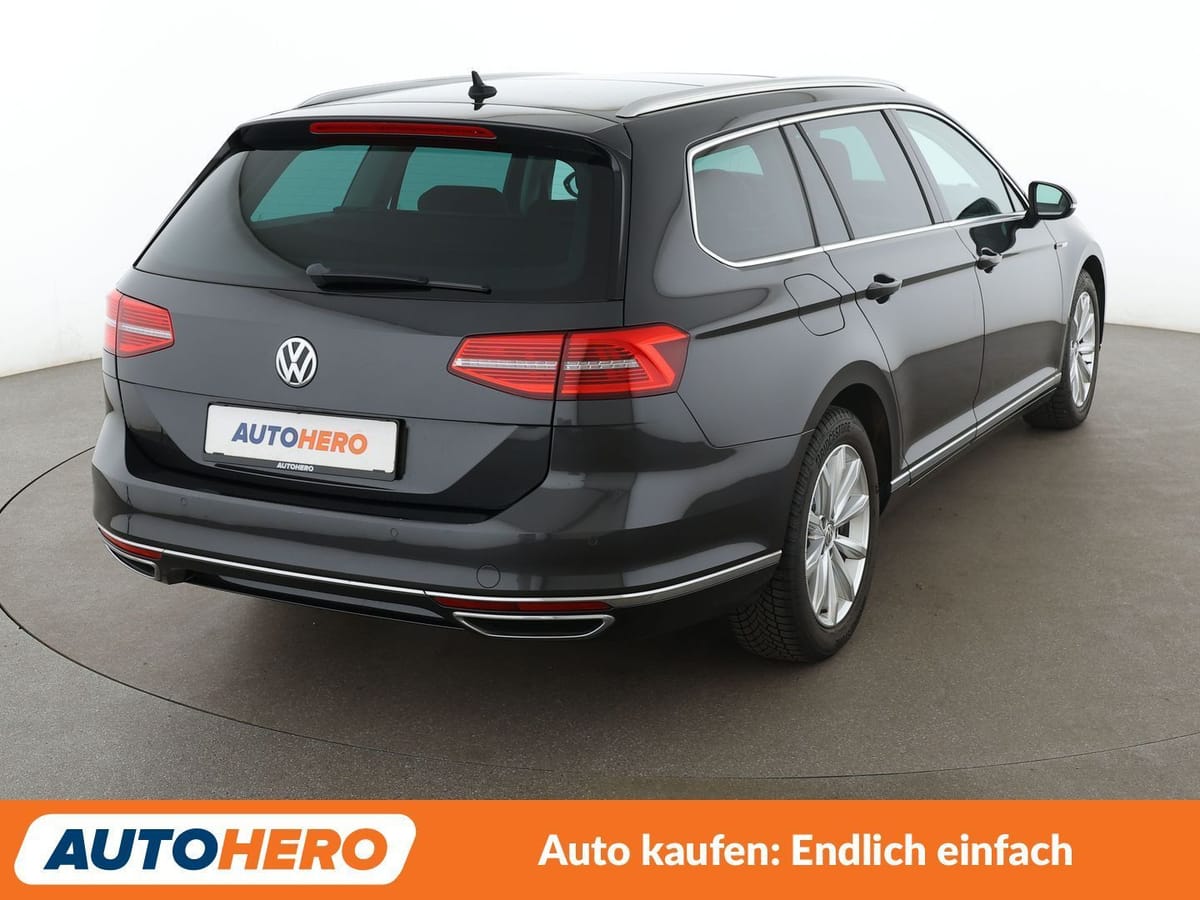Volkswagen Passat 2.0 TDI Highline 4Motion BMT Aut. NAVI foto 6