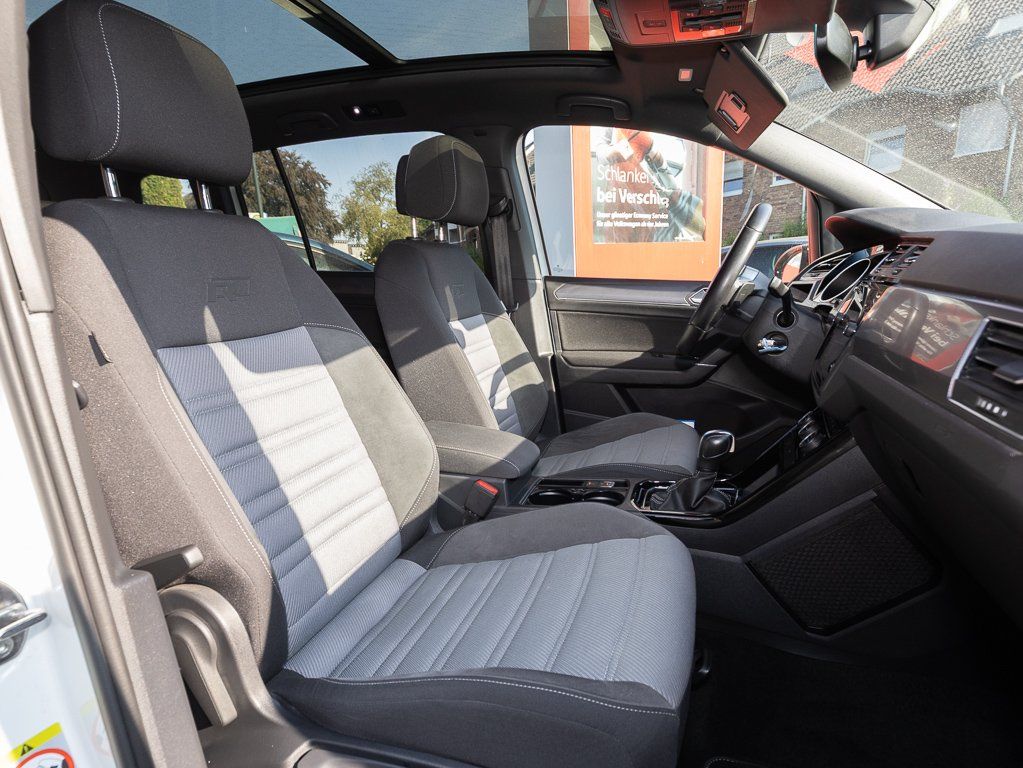 Volkswagen Touran BMT 1.5 TSI Highline +ACC+eFH+NAV+PANO++ foto 9