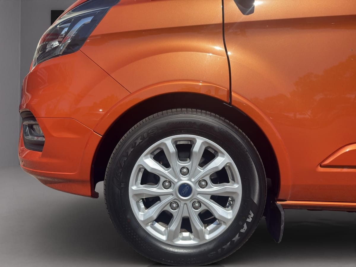 Ford Tourneo Custom L1 Titanium AT Leder AHK Navi foto 16