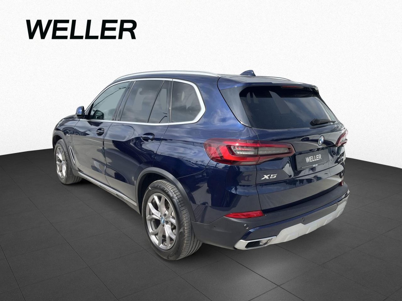 BMW X5 xDrive 45e xLine LivePro,HUD,AHK,Pano,Laser foto 6