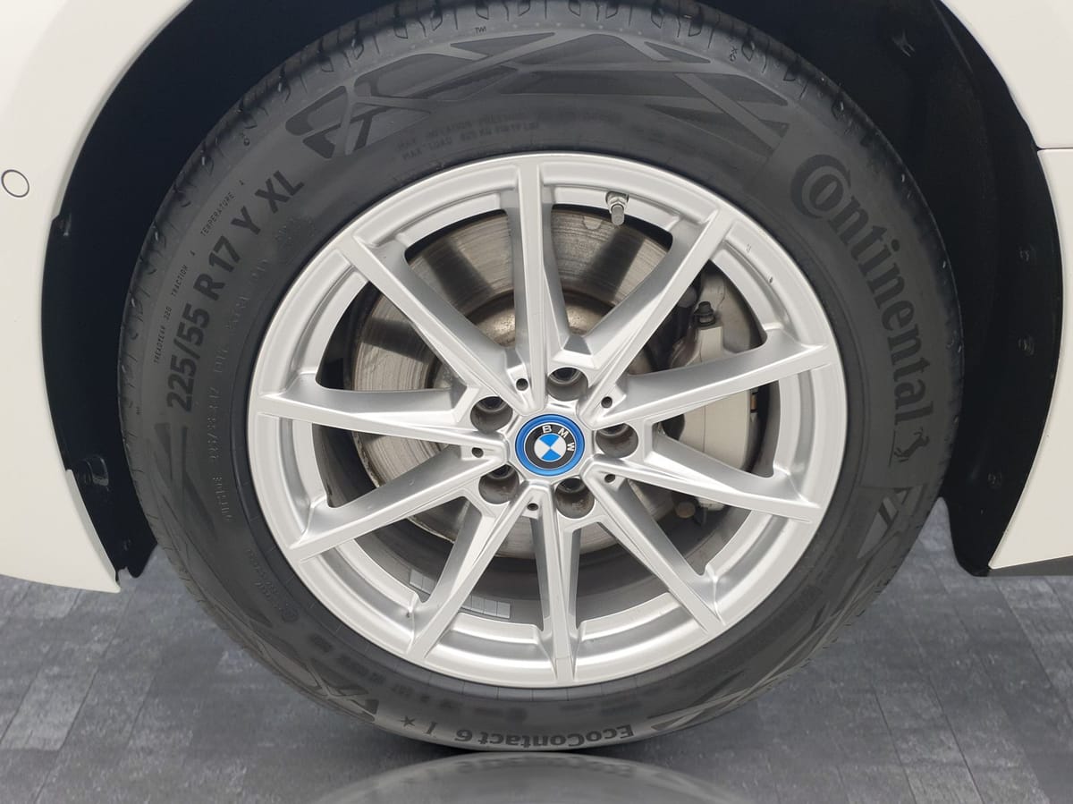 BMW i4 eDrive35 Gran Coupé Navi Kamera Sitzheizung foto 15