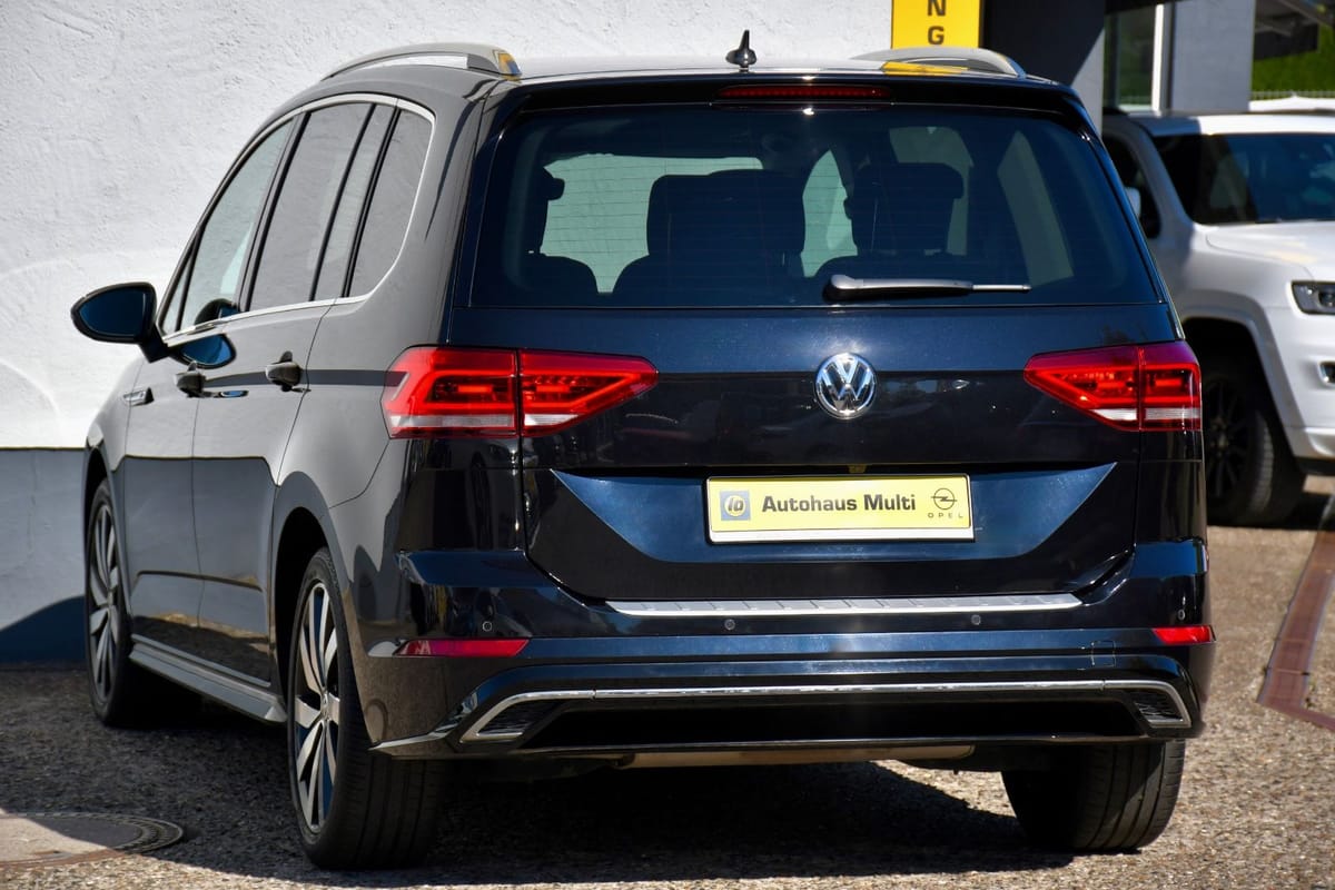 Volkswagen Touran Highline R-line AHK LED ACC Massage Kamer foto 8