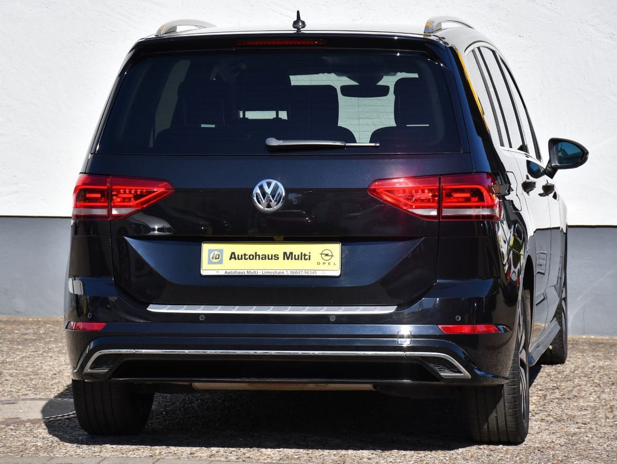 Volkswagen Touran Highline R-line AHK LED ACC Massage Kamer foto 10