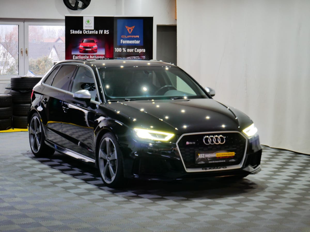 Audi RS3 RS 3 Sportback 2.5 TFSI quattro foto 2
