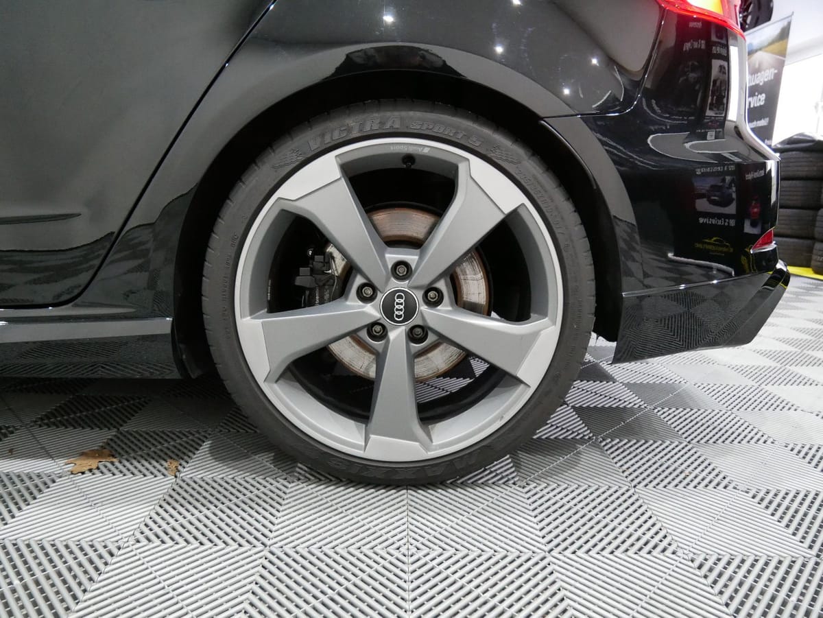 Audi RS3 RS 3 Sportback 2.5 TFSI quattro foto 11