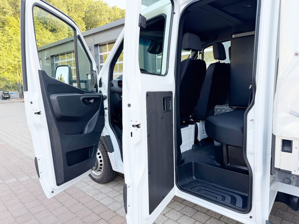 Mercedes-Benz Sprinter 519 CDI 3,0 V6 Pritsche Plane DoKa RWD foto 15