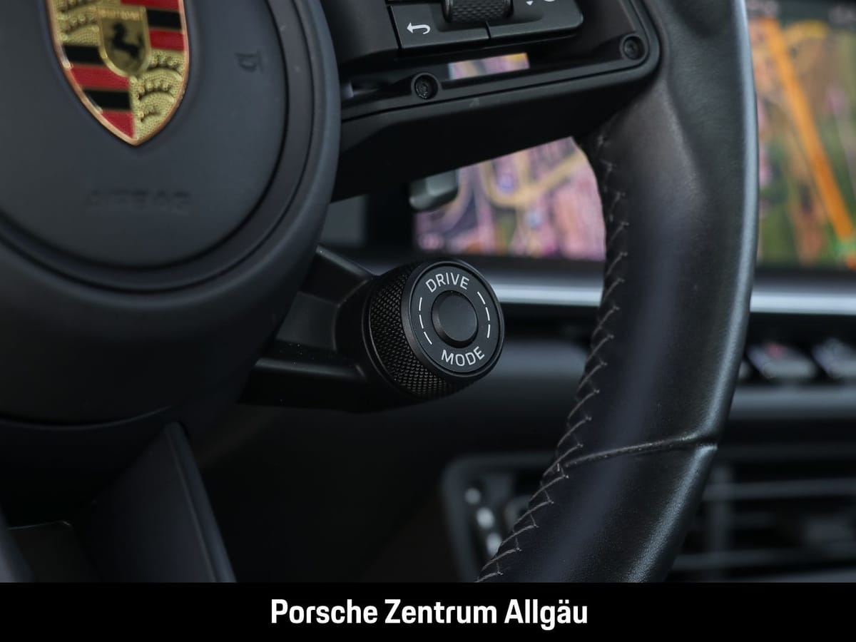 Porsche 992 911 Turbo InnoDrive Sportabgas LED-Matrix foto 14