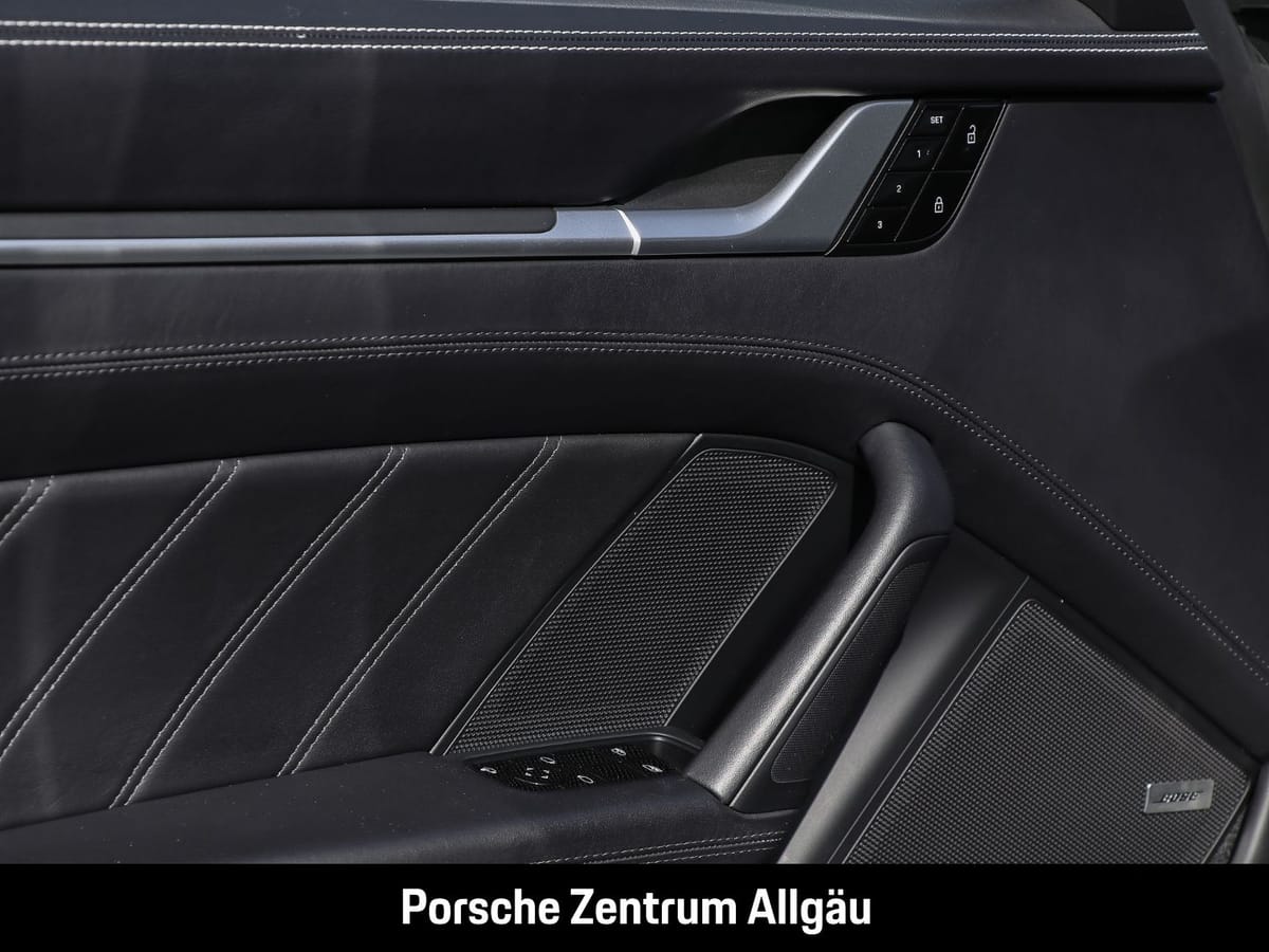 Porsche 992 911 Turbo InnoDrive Sportabgas LED-Matrix foto 22