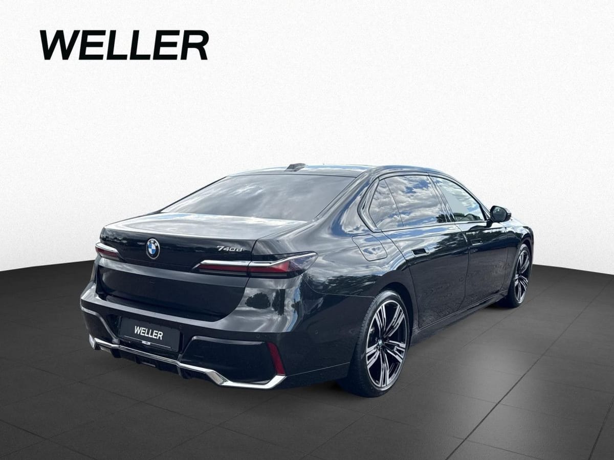 BMW 740d xDr M SPORT SkyL,AHK,StHz,HUD,PAPro,DAPro foto 5