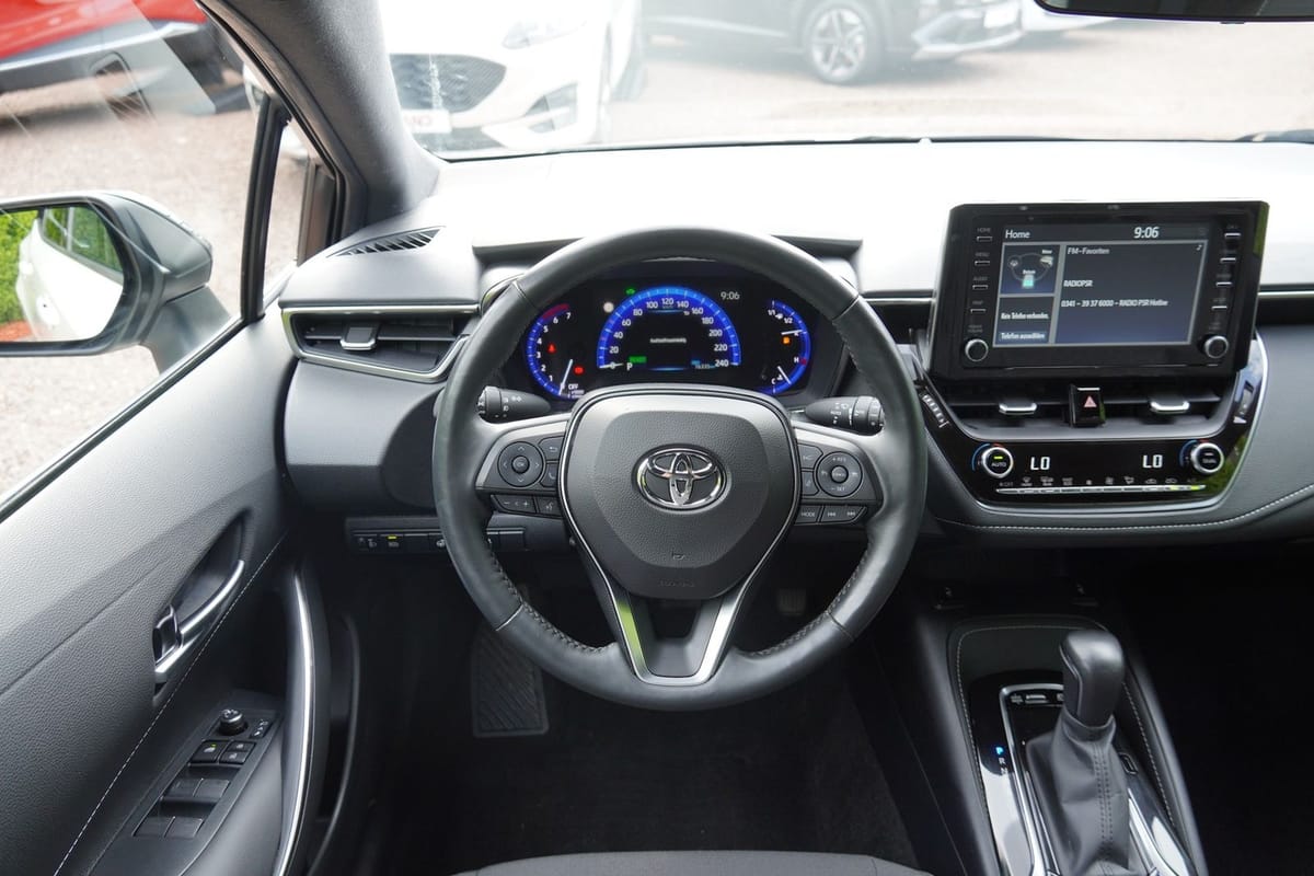 Toyota Corolla 1.8 Hybrid Team Deutschland LED ACC PDC foto 9