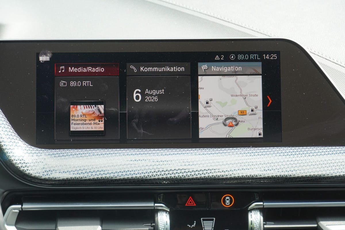 BMW 118i Sport Line Aut. LED ACC Totwinkel Tempomat foto 10