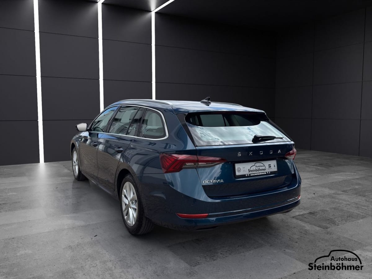 Skoda Octavia Combi Style 1.5TSI Navi LED AHK HUD ACC foto 4