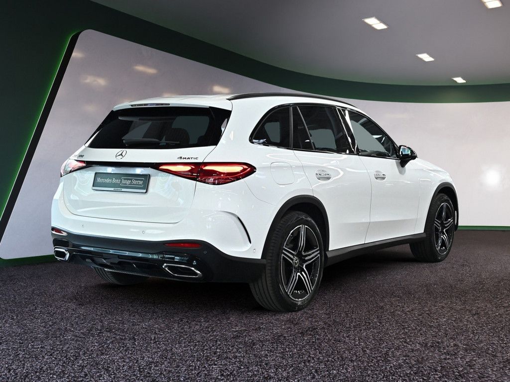 Mercedes-Benz GLC 300 4M AMG Premium NIGHT AHK PANO LED 360° foto 3