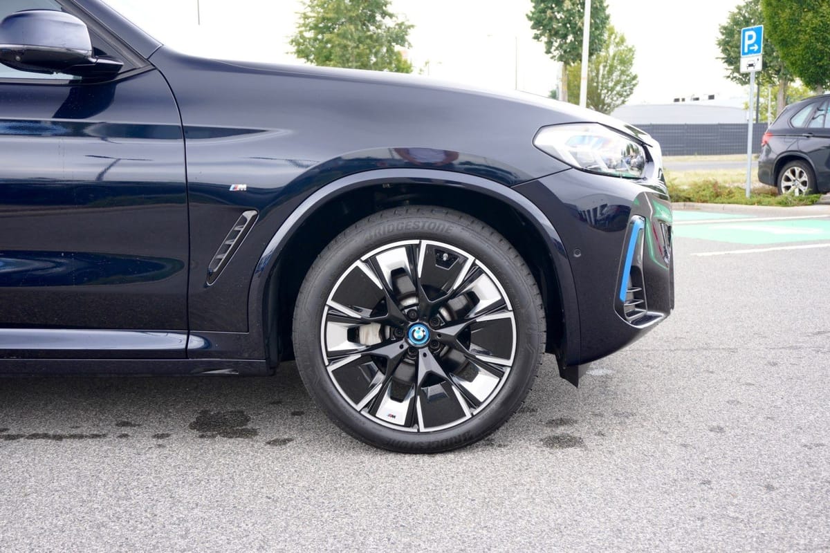BMW iX3 M Sport Head-Up+StHz+StKlima+Navi+Pano+ACC foto 13