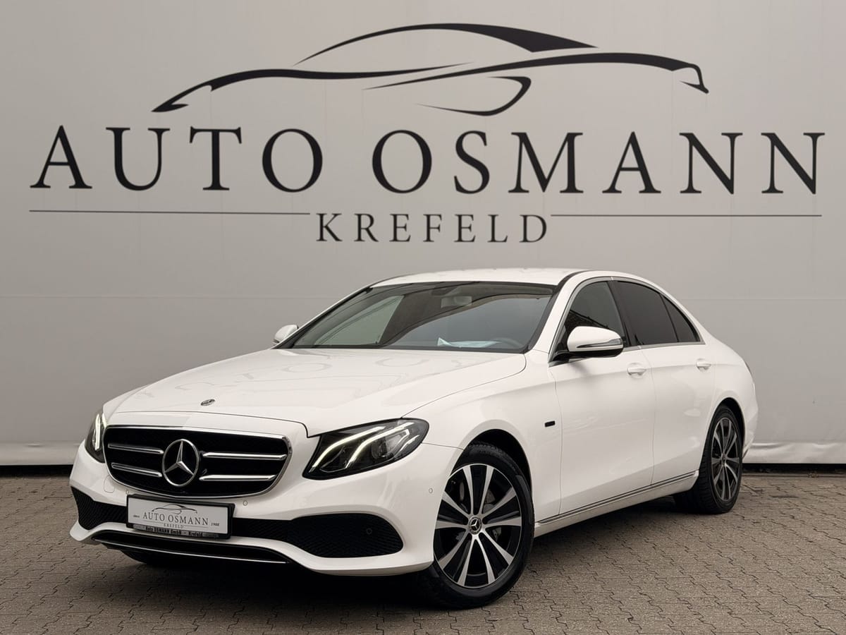 Mercedes-Benz E 300 e 9G-TRONIC Avantgarde CarPlay RFK