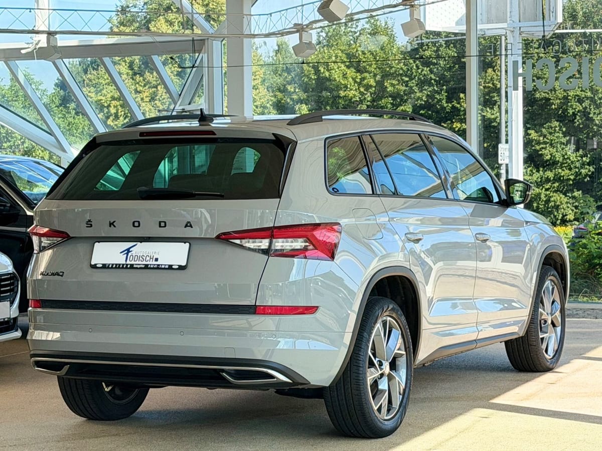 Skoda Kodiaq*1.5 TSI*Sportline*LED*CAM*AHK*CANTON* foto 7