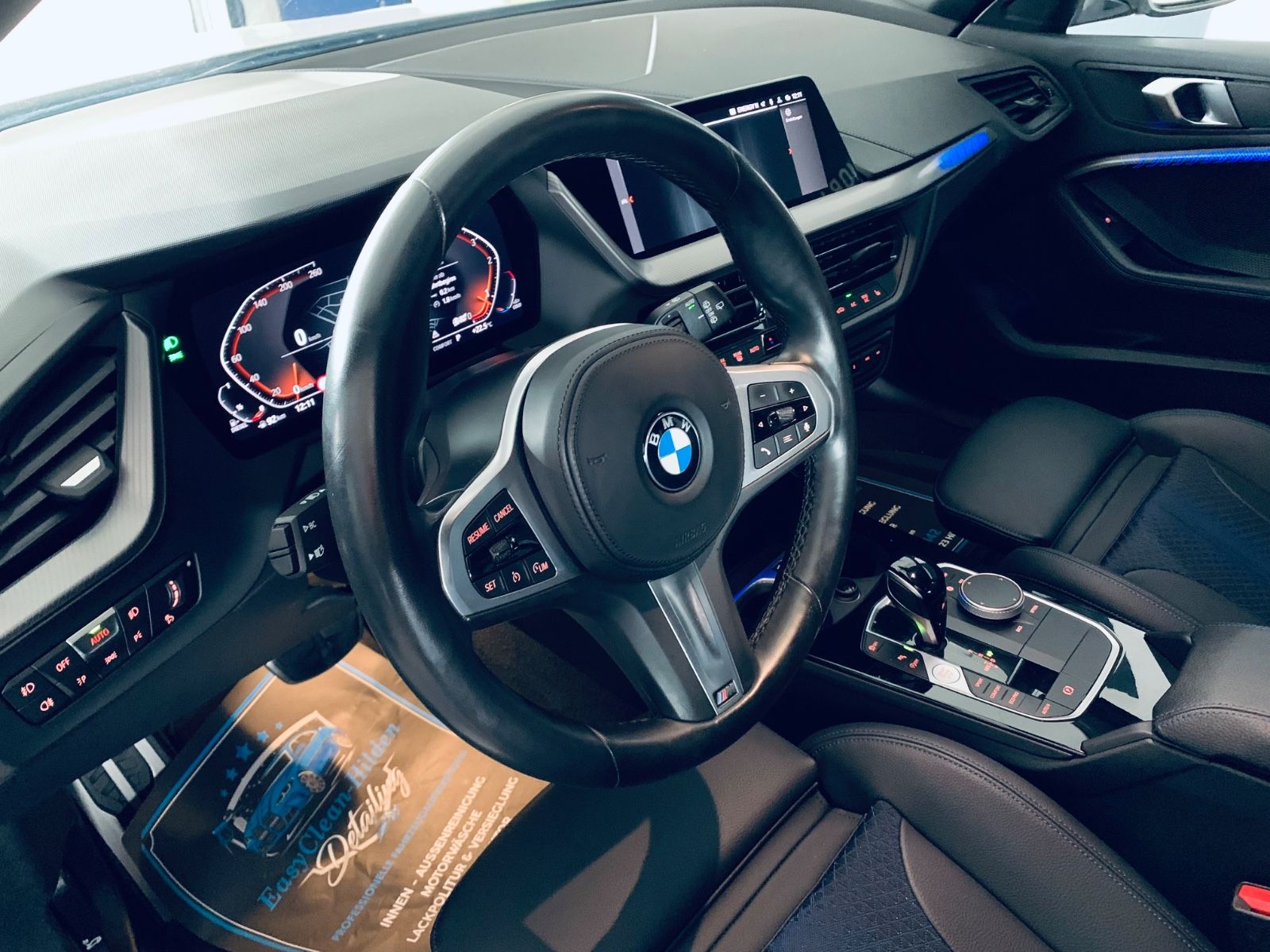 BMW 118D AUT. M Sport LED NAVI COCKPIT PROF foto 19