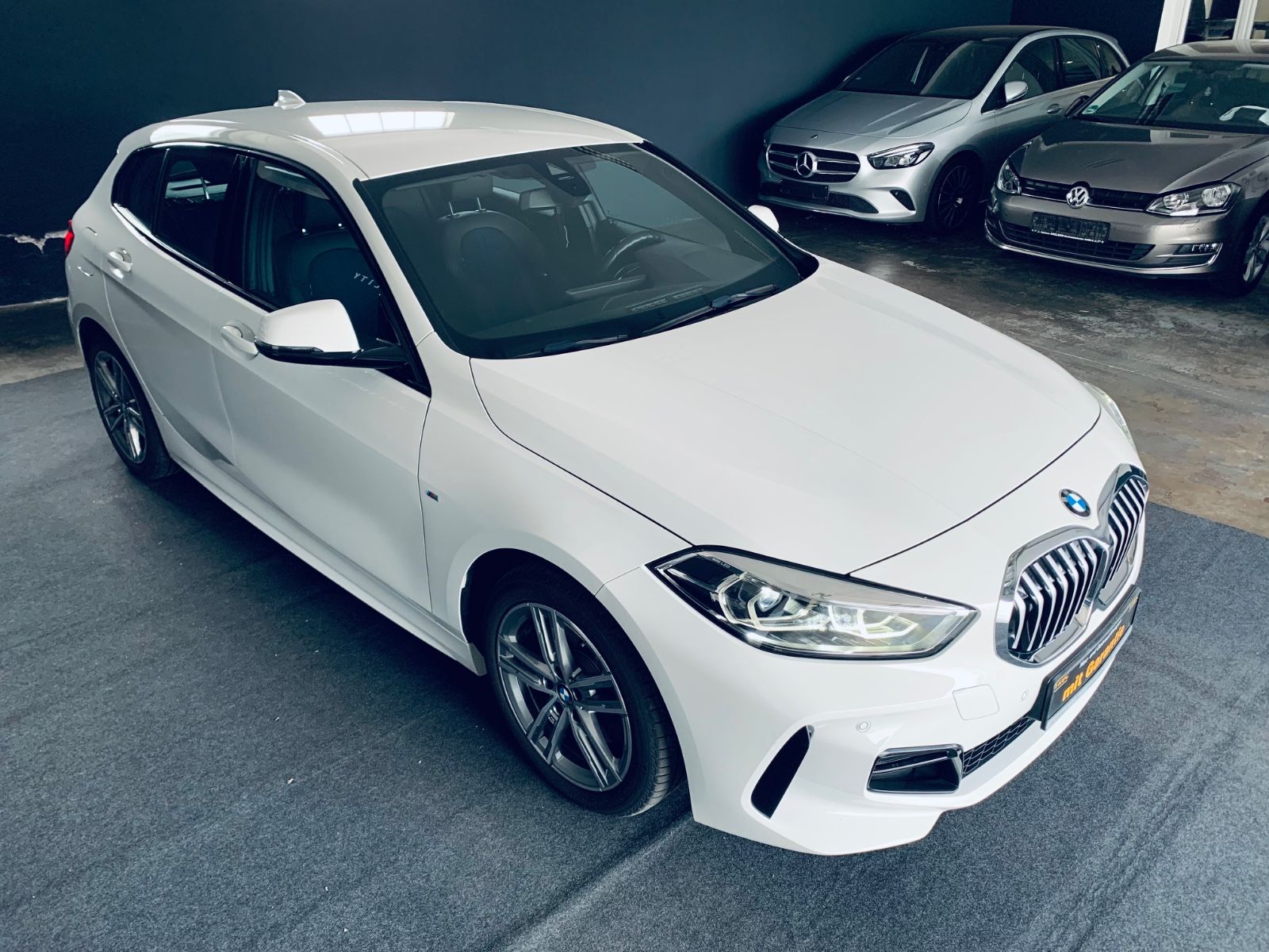 BMW 118D AUT. M Sport LED NAVI COCKPIT PROF foto 6