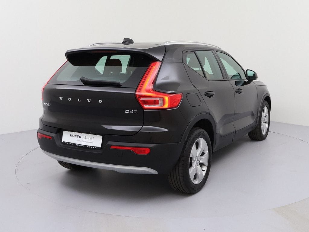 Volvo XC40 D4 AWD Momentum Pro Aut. Navi Kamera H K K foto 5