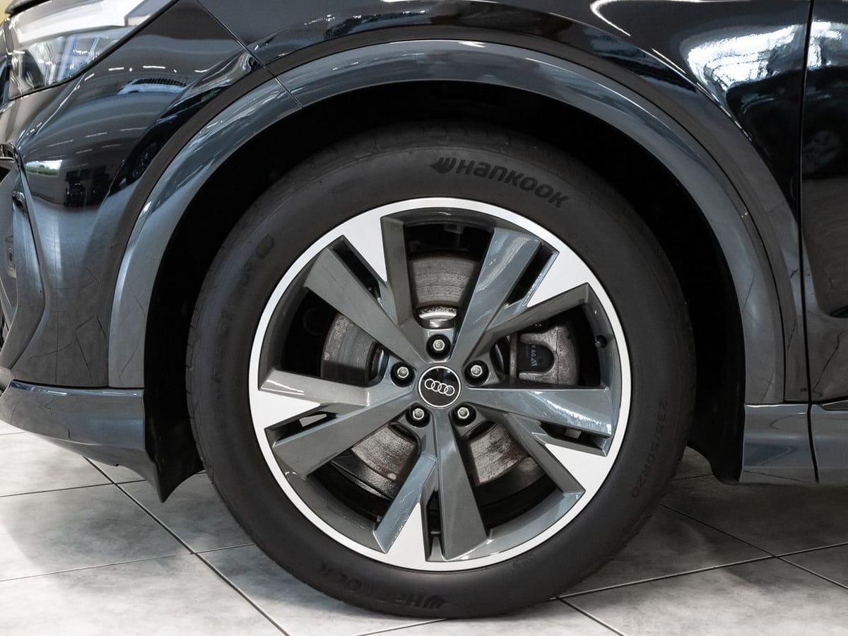 Audi Q4 Sportback e-tron 50 quattro S line Pano AHK foto 11