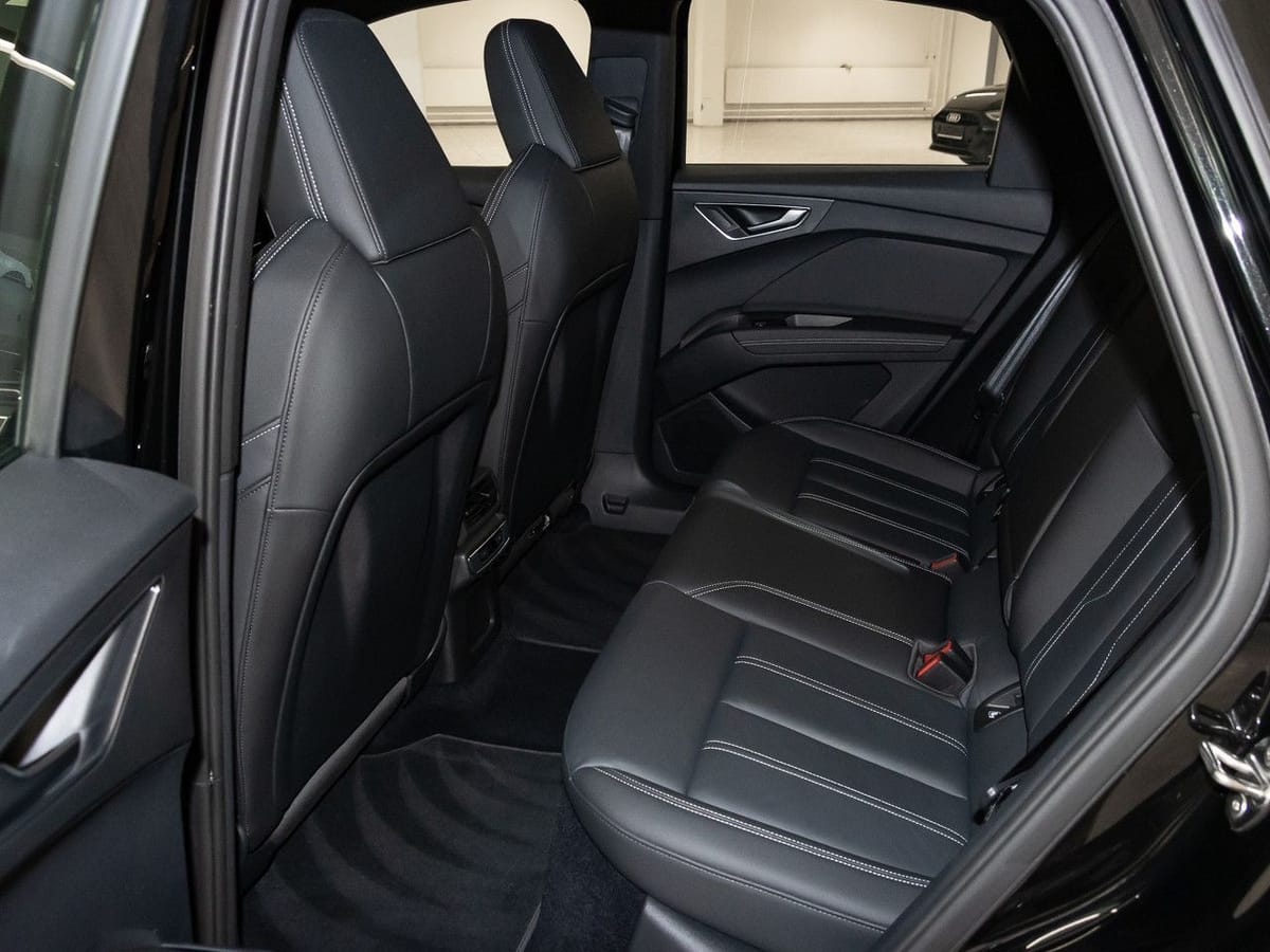 Audi Q4 Sportback e-tron 50 quattro S line Pano AHK foto 12