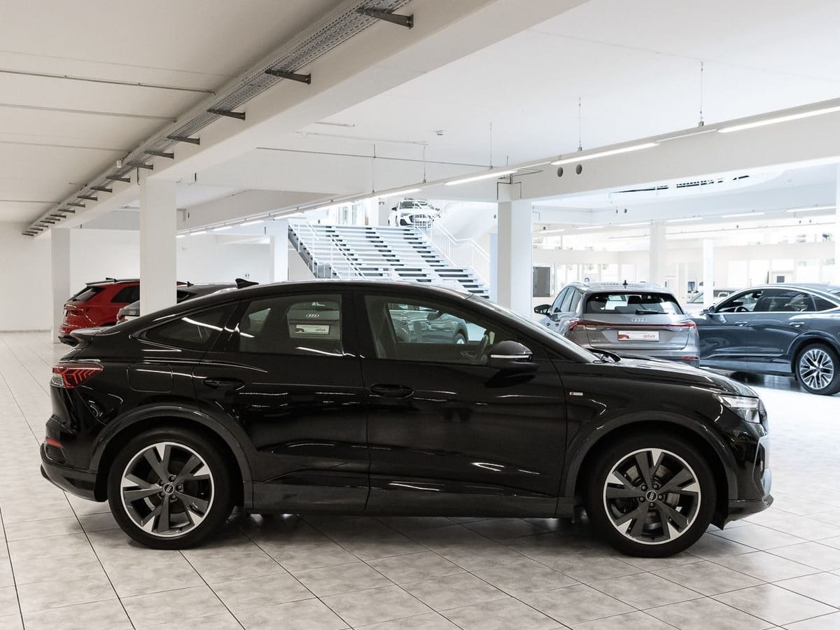 Audi Q4 Sportback e-tron 50 quattro S line Pano AHK foto 6