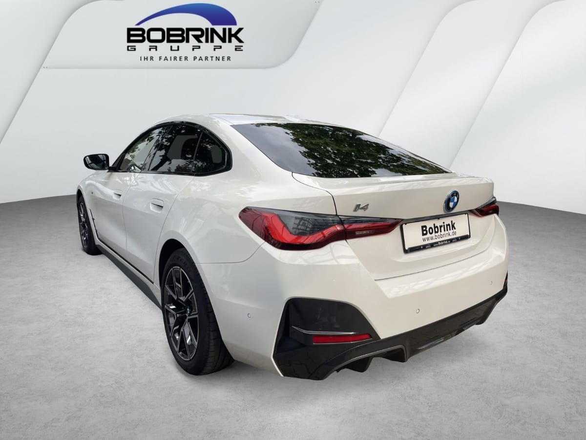 BMW i4 eDrive35 Gran Coupe Elektro M Sport Parkass. foto 4