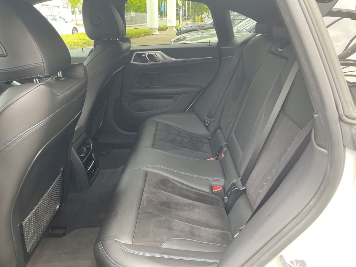 BMW i4 eDrive35 Gran Coupe Elektro M Sport Parkass. foto 8