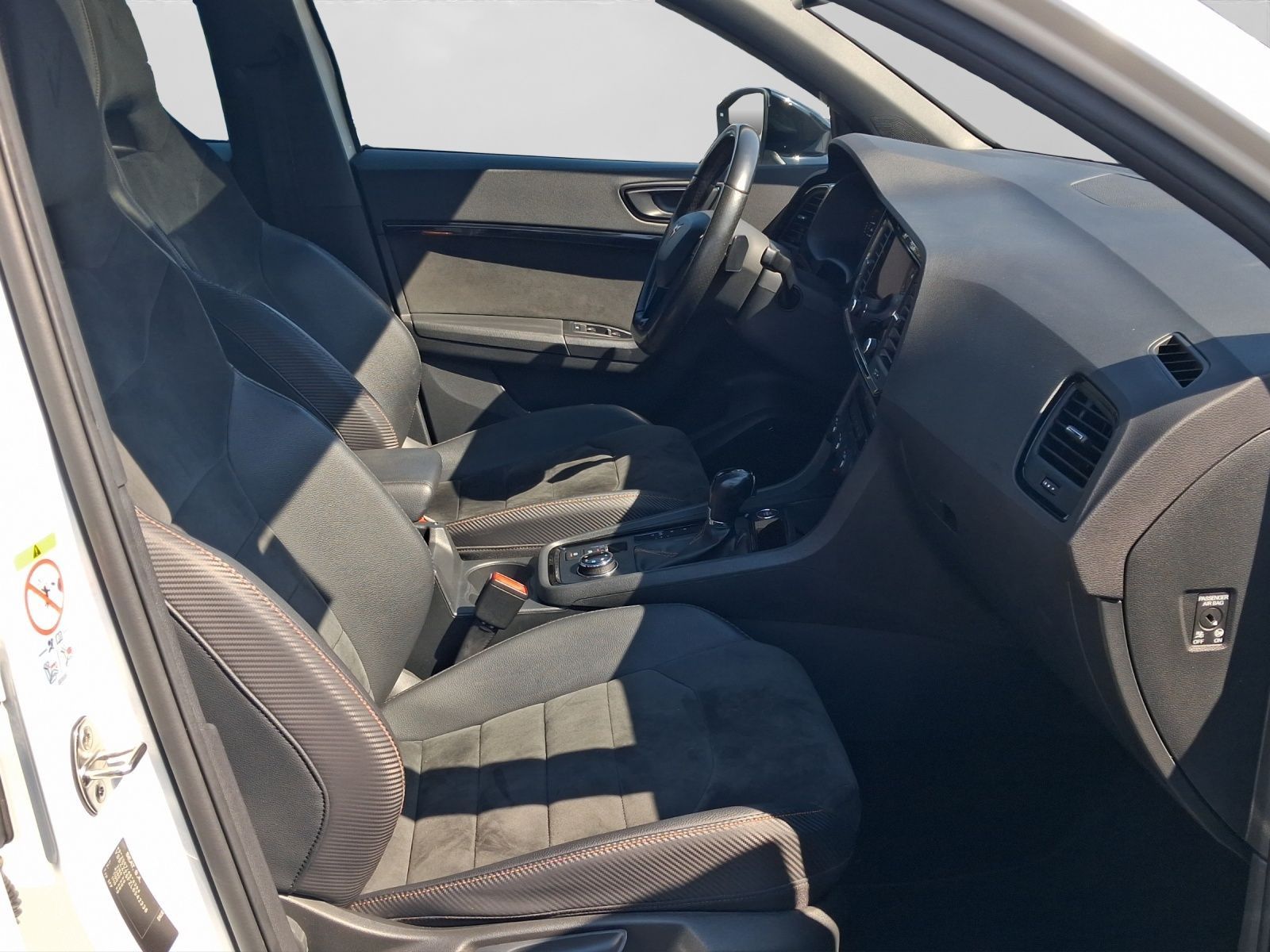 Cupra Ateca 2.0 TSI DSG 4D AHK PANO BEATS eKLAPPE foto 4