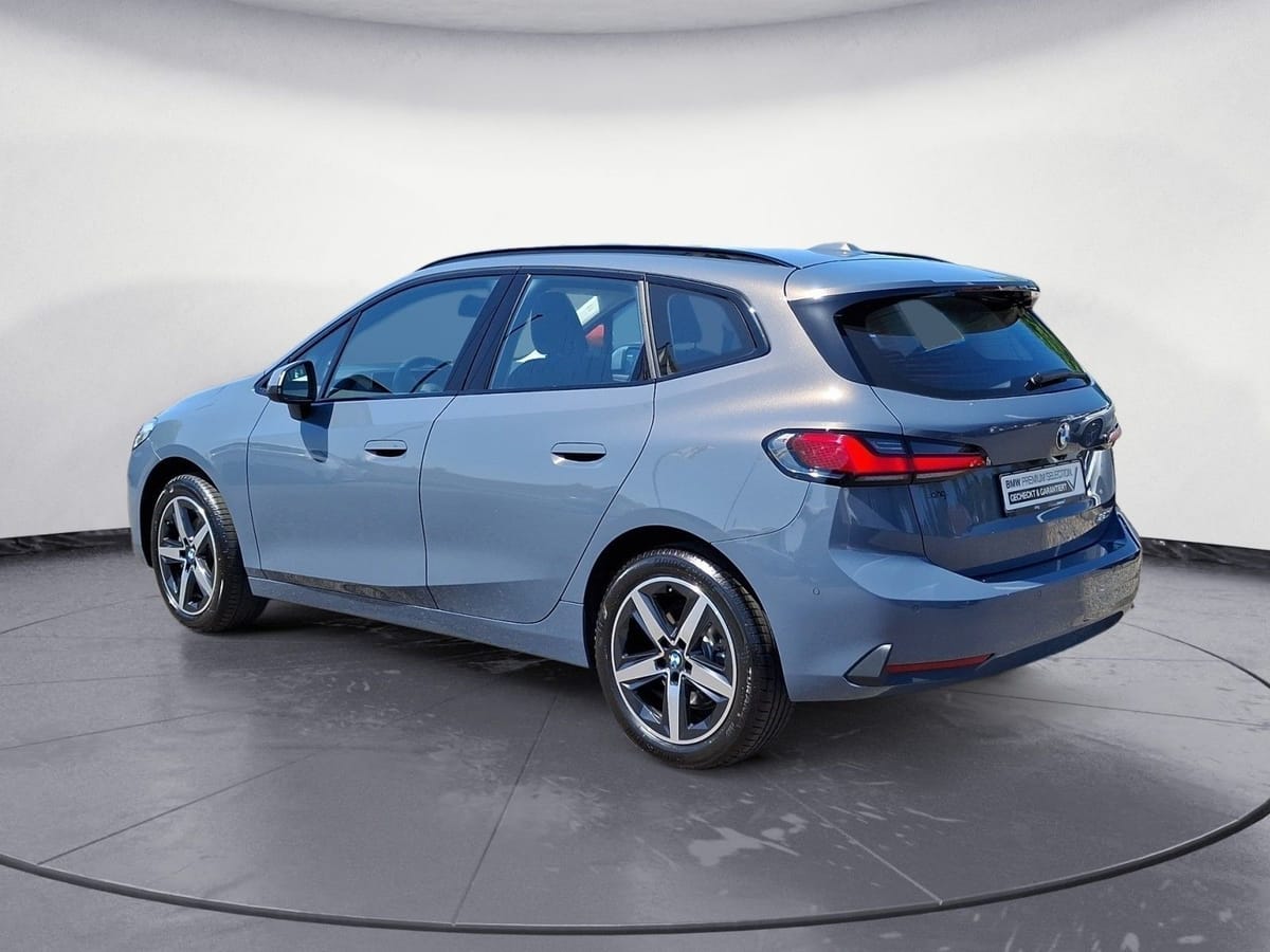 BMW 220i Active Tourer Shadow Navi Kamera LED PDC S foto 4