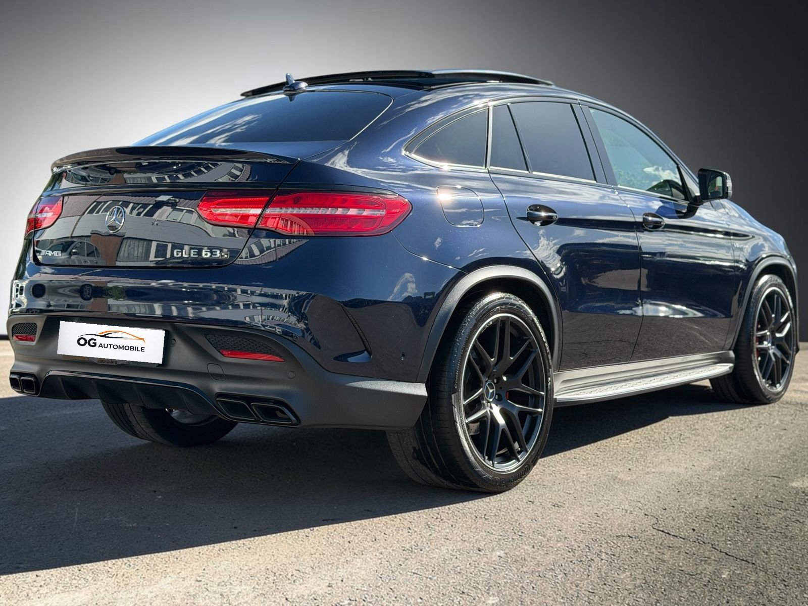 Mercedes-Benz GLE 63 S Coupe AMG 4Matic/ACC/360 foto 6