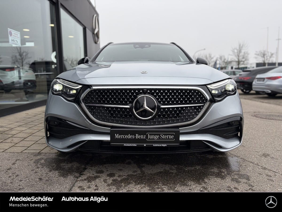 Mercedes-Benz E 450 d 4M T AMG Prem Night Air AHK Pano Burm4D foto 9