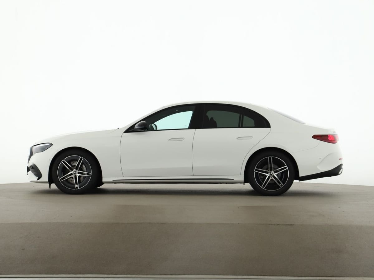 Mercedes-Benz E 220 d AMG Advanced Night Distronic 19'' foto 4