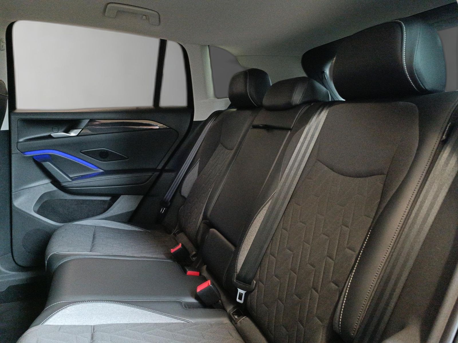 Volkswagen Tiguan 1.5 eTSI GOAL DSG LED*NAV*ACC*RFK*App-Co. foto 19