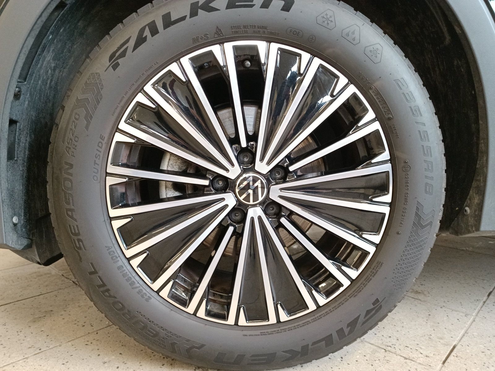Volkswagen Tiguan 1.5 eTSI GOAL DSG LED*NAV*ACC*RFK*App-Co. foto 9